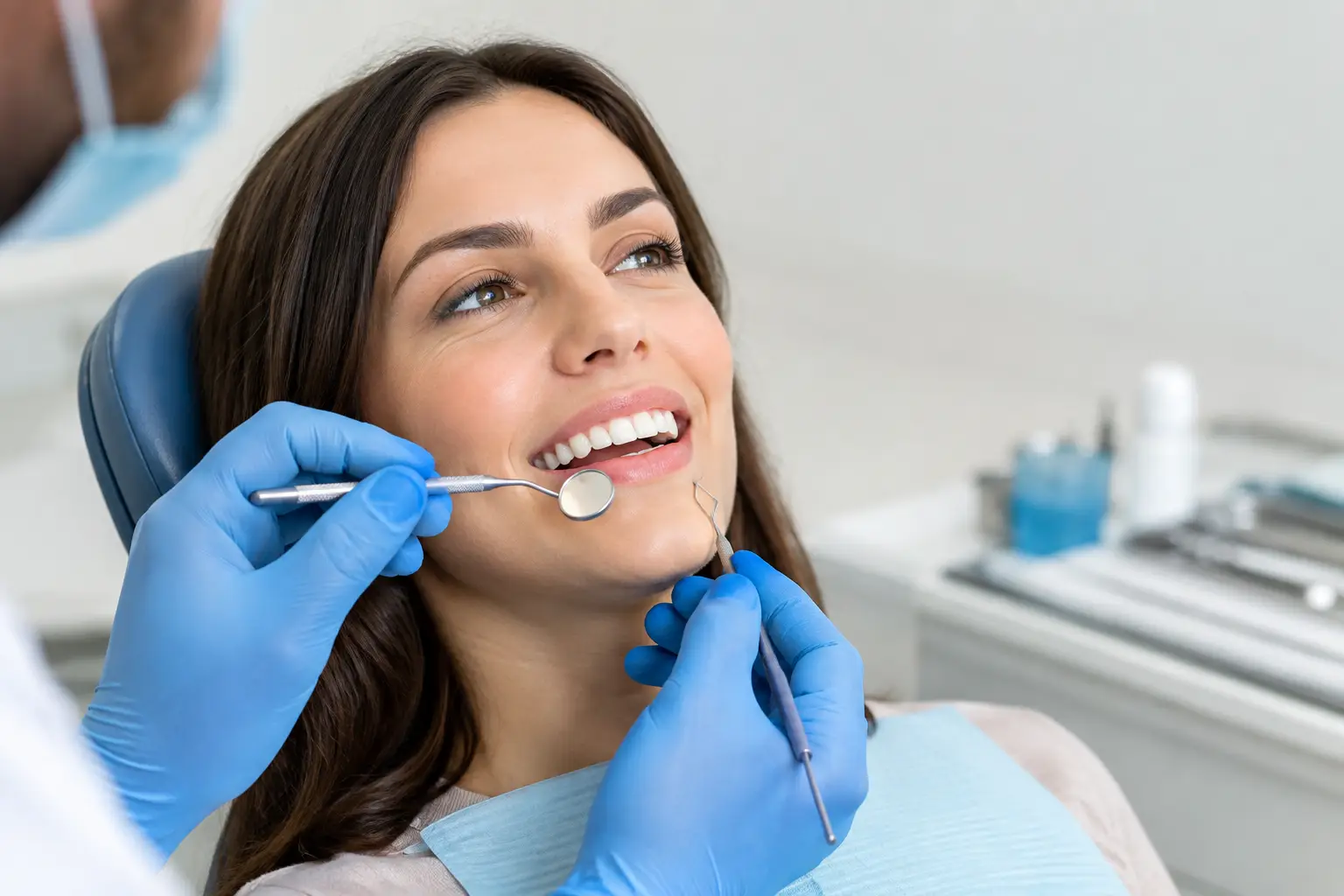 How to Treat Chipped Teeth Without Delaying Care