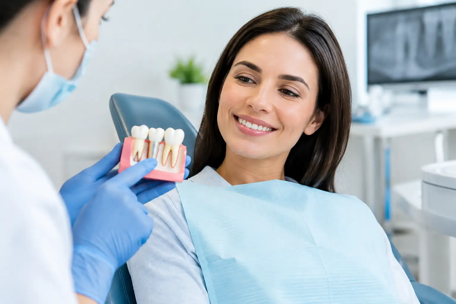 When You May Need a Dental Crown in Toronto